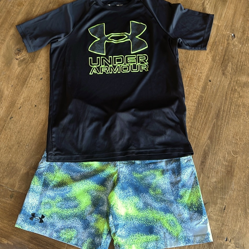 Youth Under Armour sport set